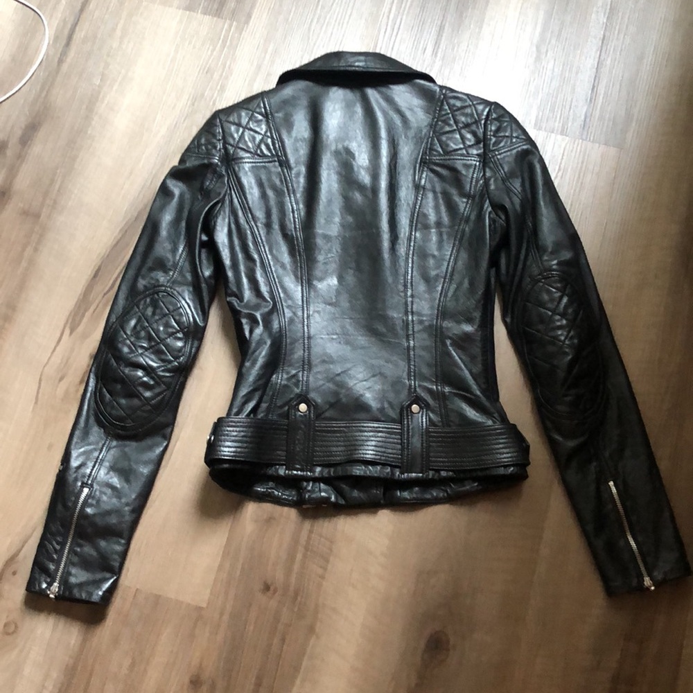Leather jacket - Picture 9 of 10
